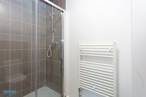 En-suite- click for photo gallery